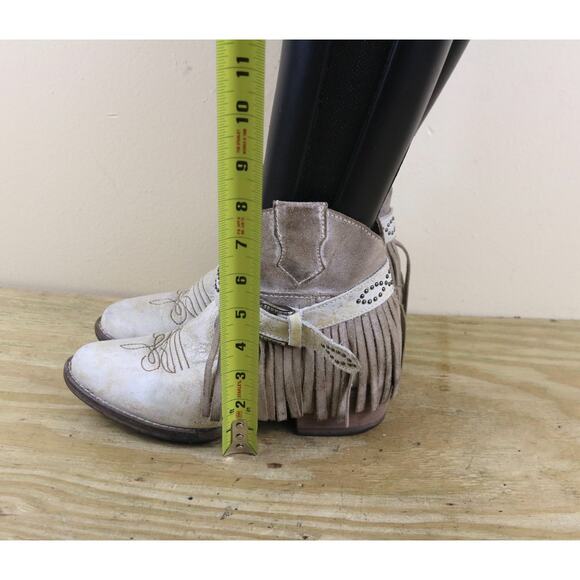 Sterling River Boots Womens 5.5M White Distressed Leather Tassel Western Ankle - Picture 8 of 16